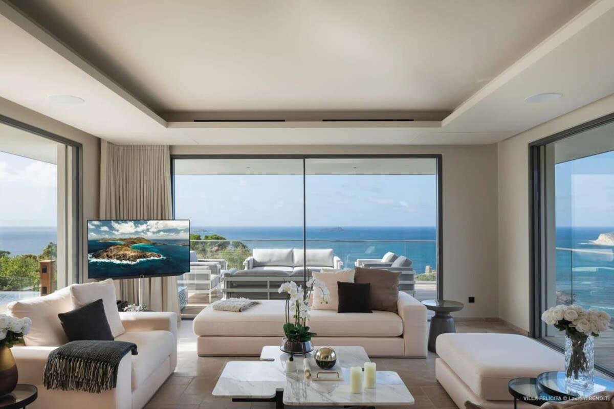 On A Hill Side Villa With Superb Amenities St. Barthelemy エクステリア 写真