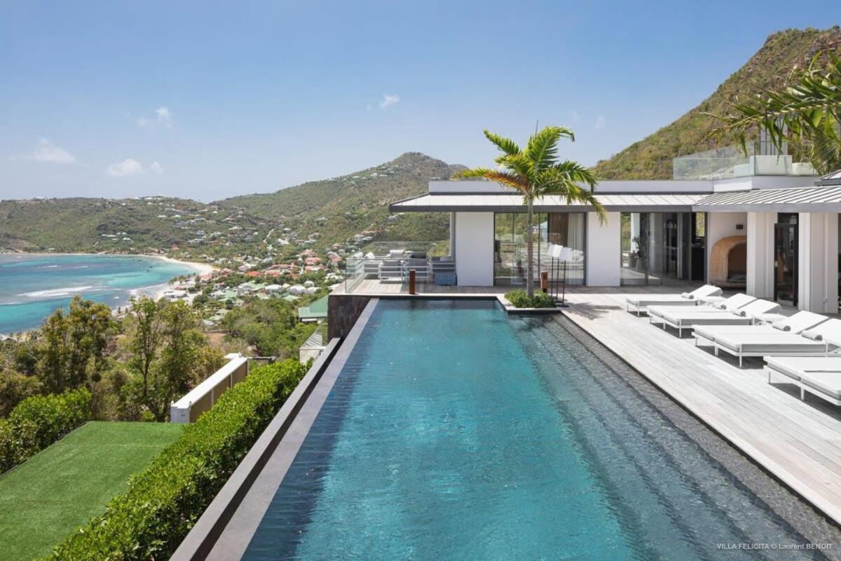 On A Hill Side Villa With Superb Amenities St. Barthelemy エクステリア 写真