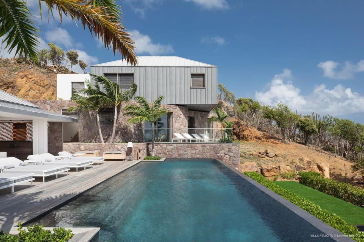 On A Hill Side Villa With Superb Amenities St. Barthelemy エクステリア 写真