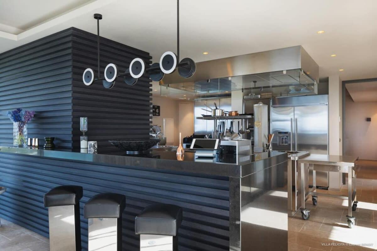 On A Hill Side Villa With Superb Amenities St. Barthelemy エクステリア 写真