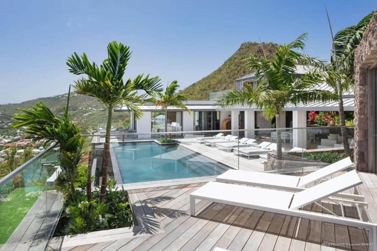 On A Hill Side Villa With Superb Amenities St. Barthelemy エクステリア 写真